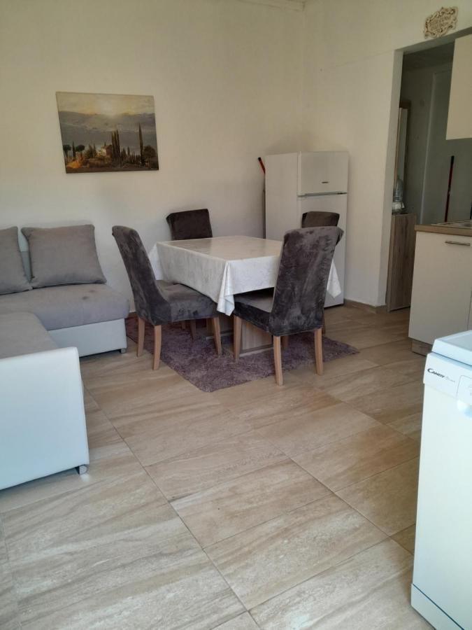 Maja Garden Lägenhet Zadar Exteriör bild
